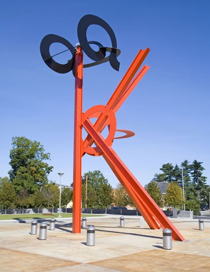 The sky was certainly not this bright blue but a typical, cold, rainy grey that worked even better with his signature orange/ black steel colors. I wish though that they had skipped those light cannisters.