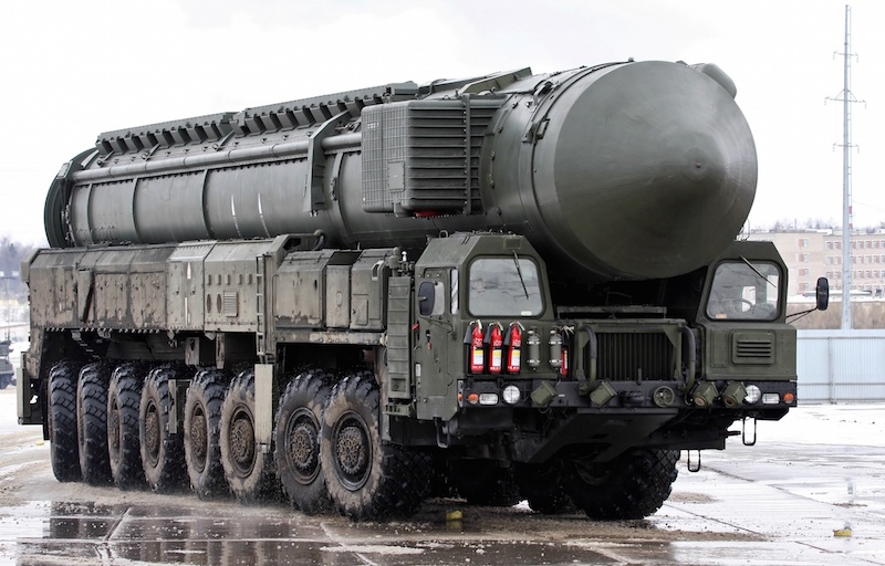 A Topol-M mobile launcher during rehearsals for the 2012 Moscow Victory Day Parade. Photo: Wikipedia