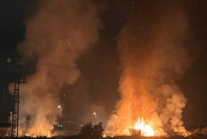   A fire broke out in central Israel due to an Iranian missile. (Photo: video grab)